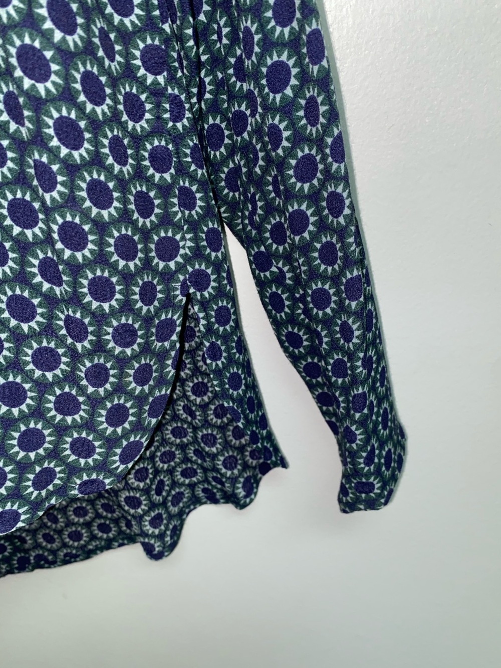 H&M TOP - SIZE 14 - Picture 5 of 9